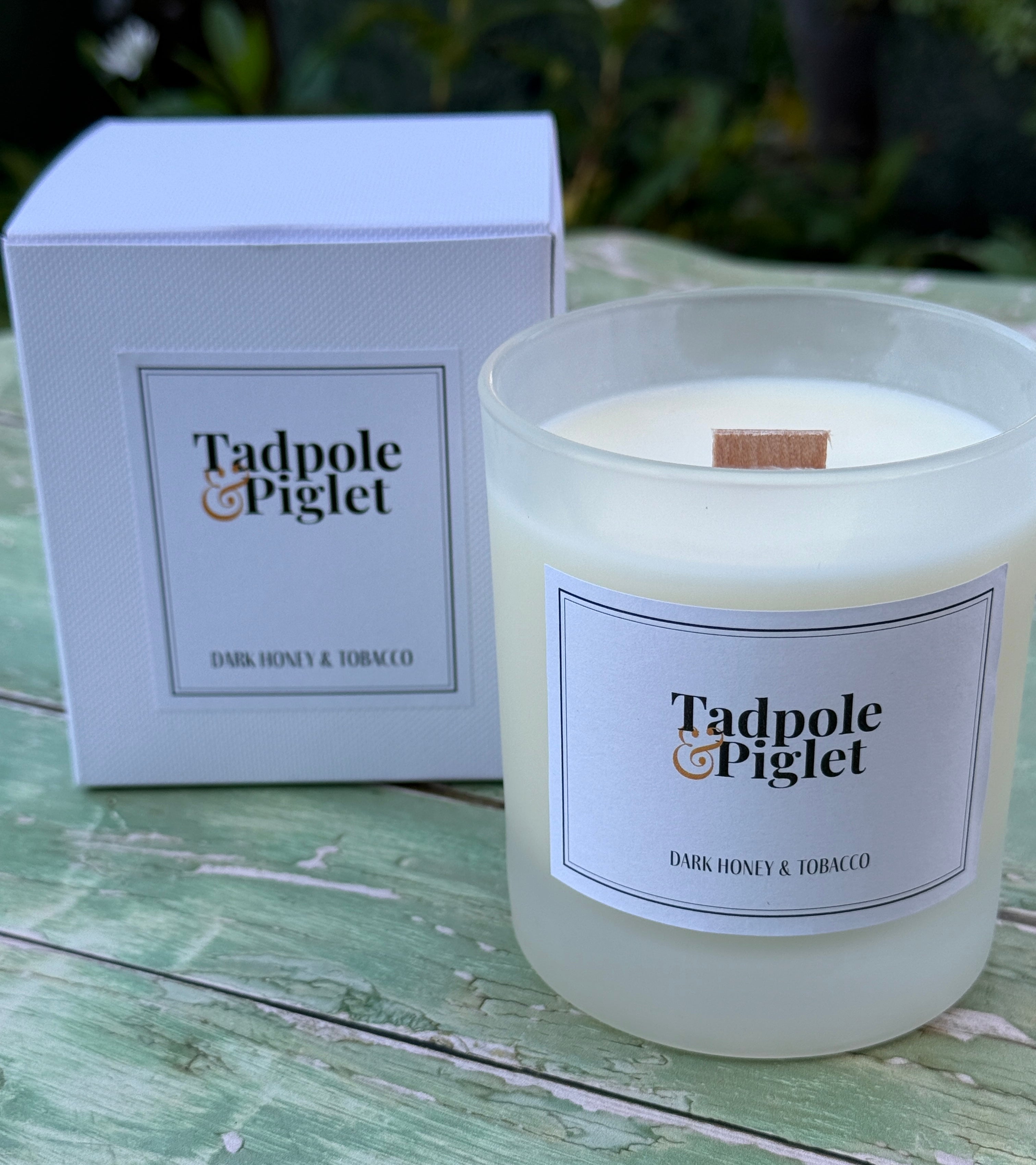 Dark Honey & Tobacco Scented Candle