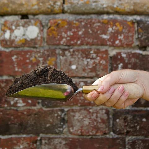 Sophie Conran Gift-Boxed Garden Trowel | Burgon & Ball