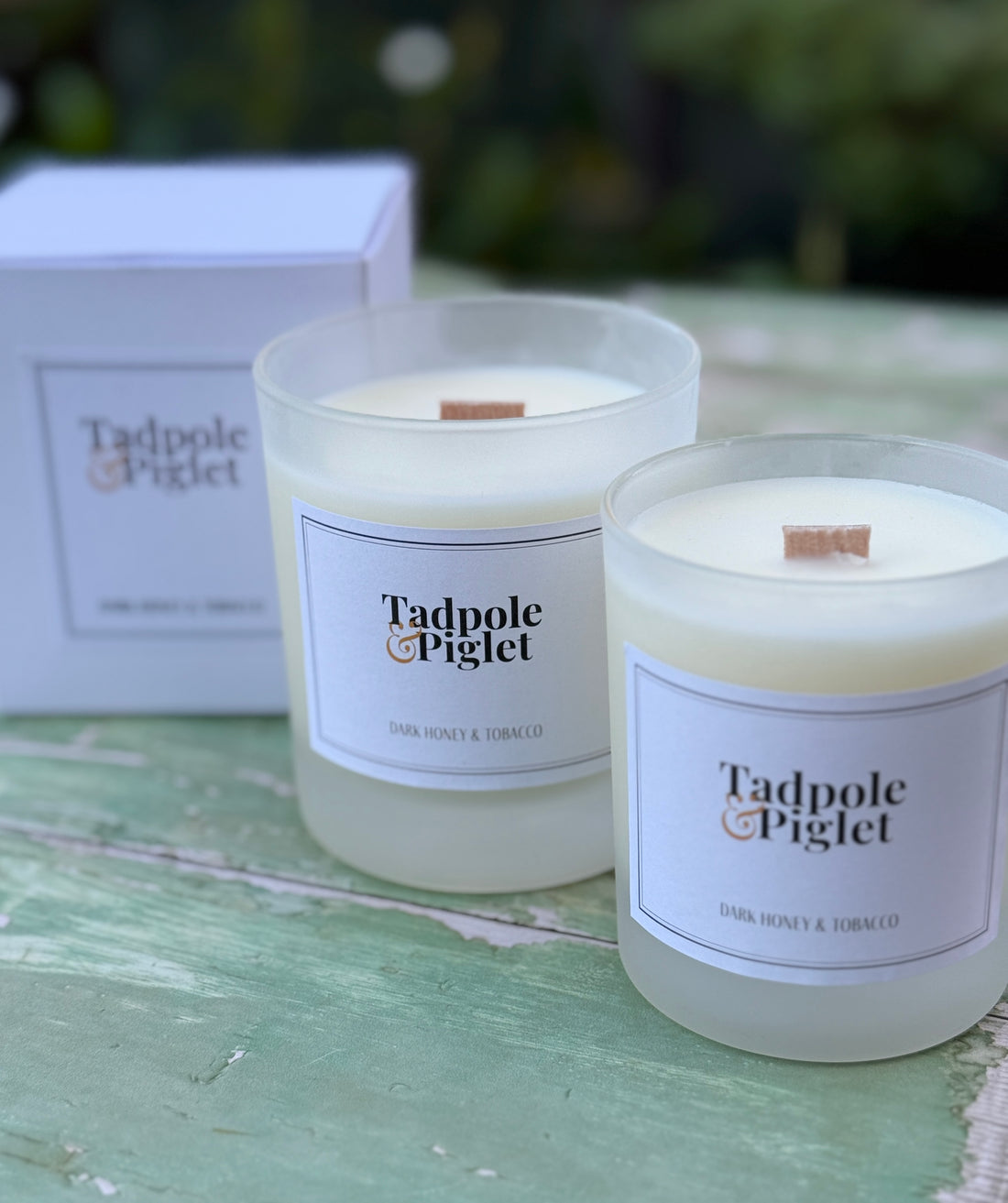 Dark Honey &amp; Tobacco Scented Candle