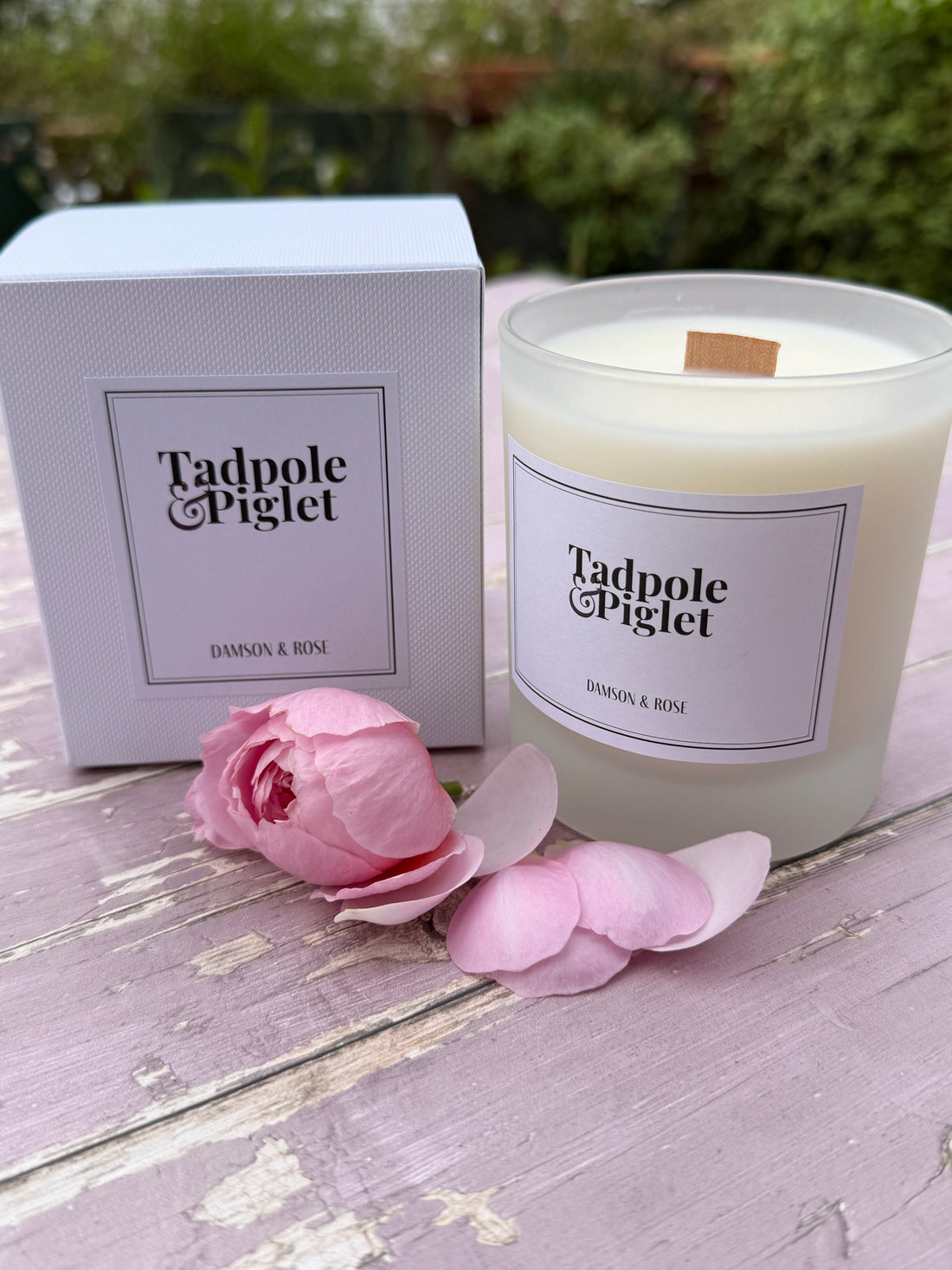 Damson &amp; Rose Scented Candle