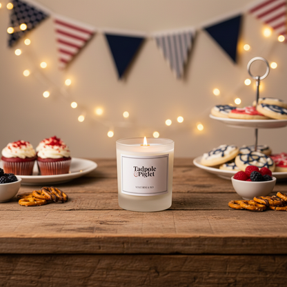 Velvet Rose &amp; Oud Scented Candle