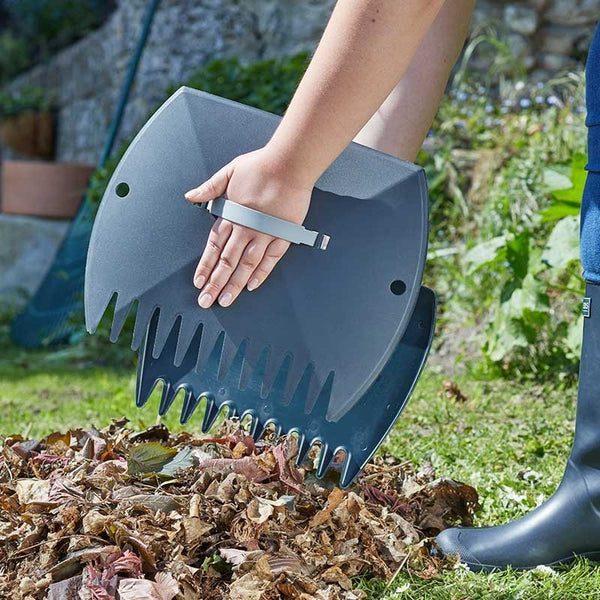Smart Garden Handy Leaf Grabbers | Lightweight Garden Tidying Tool