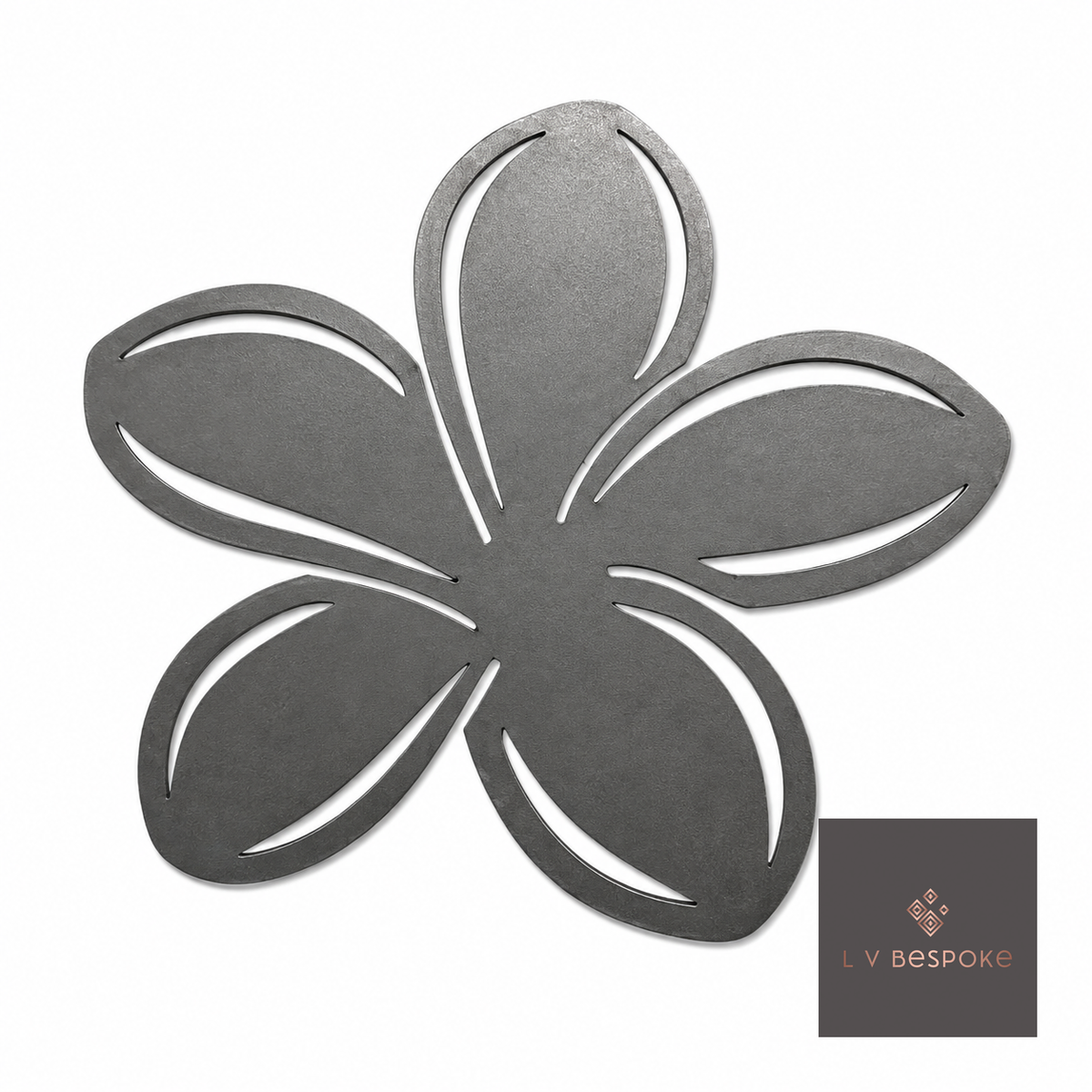 Short floral metal garden stake – solid five-petal pansy design